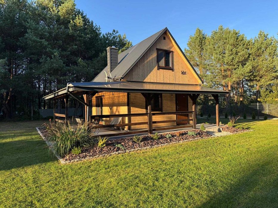 Domek nad jeziorem | Puszcza Augustowska | Dolina Jelenia | Kominek
