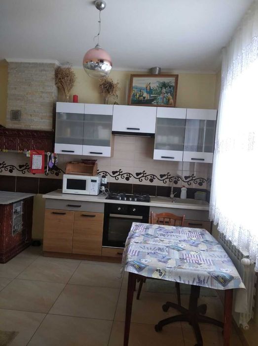 Приватний будинок