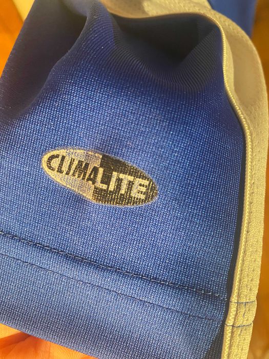 Camisolas caviadas Adidas NBA, Nike Air e Nike Total 90