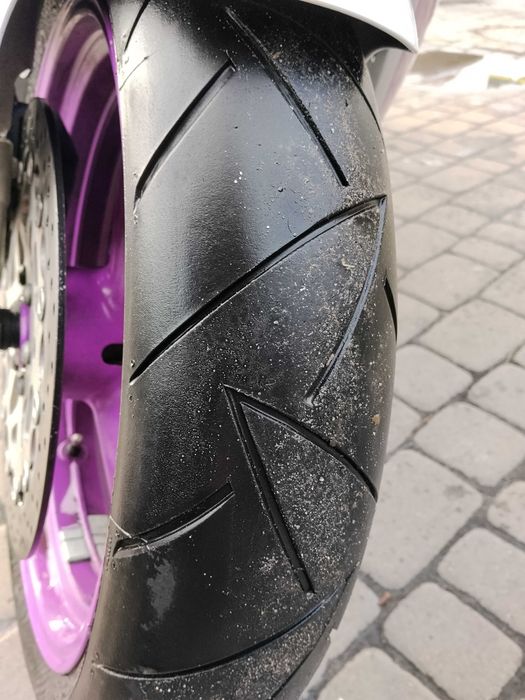 Продам YMAXA YZF750R
