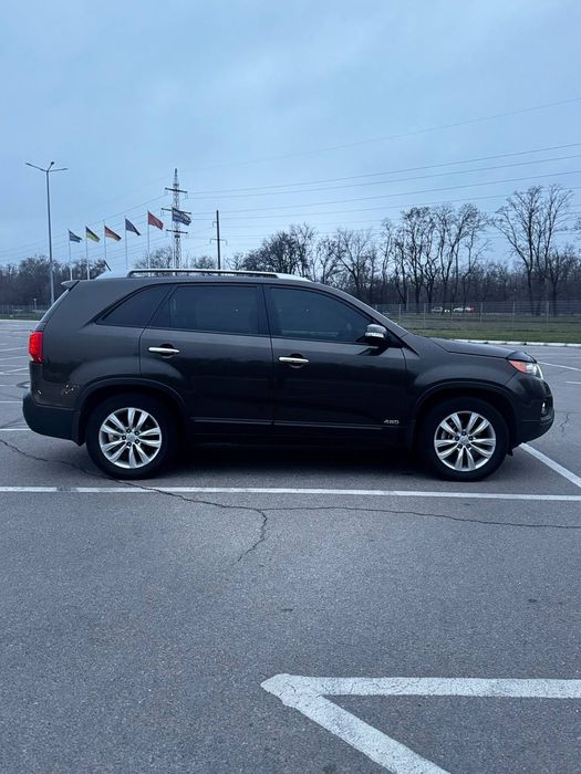 Продам Kia Sorento