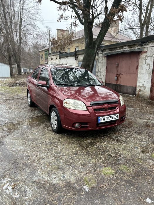 Продам Авео 1,5 г/б