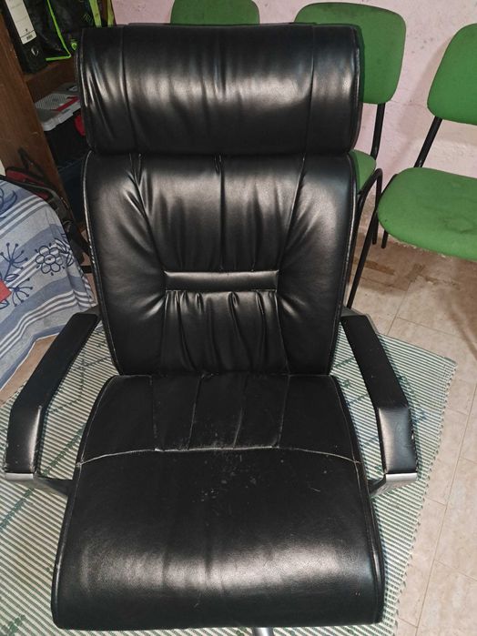 Cadeira rotativa de escritório