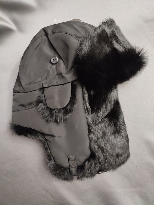 Нова тепла вушанка шапка ушанка