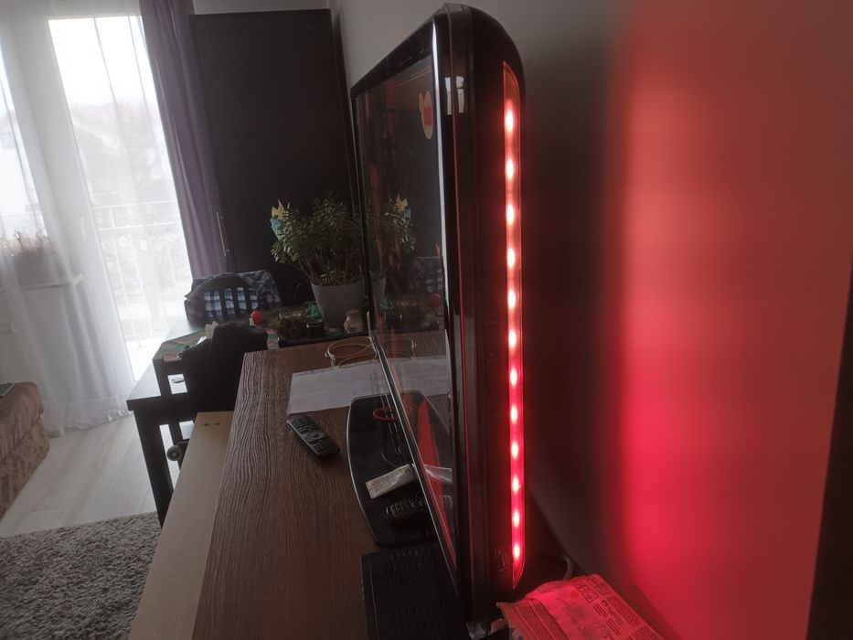 Telewizor PHILIPS 42 cale