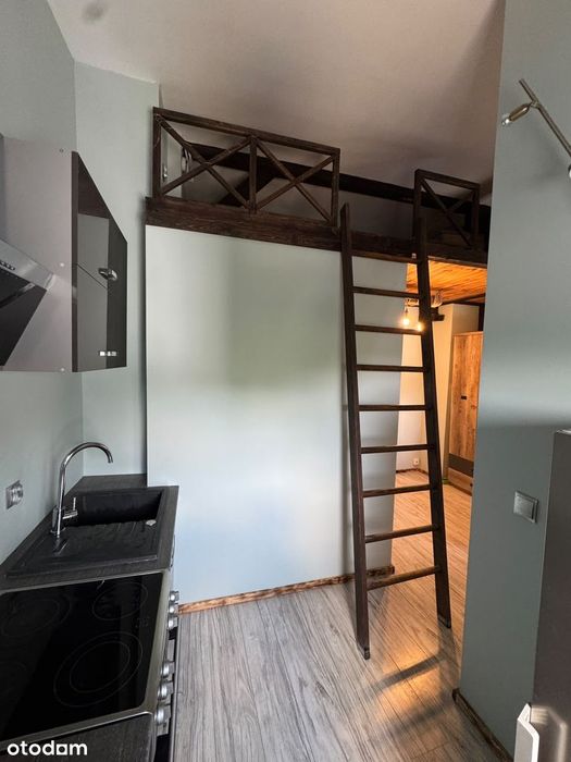 Wyposażona Kawalerka 14.7m² + Antresola 8m² | Własność