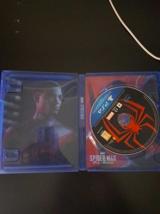 PS4 Jogo (SPIDER-MAN Miles Morales) (Em Português)