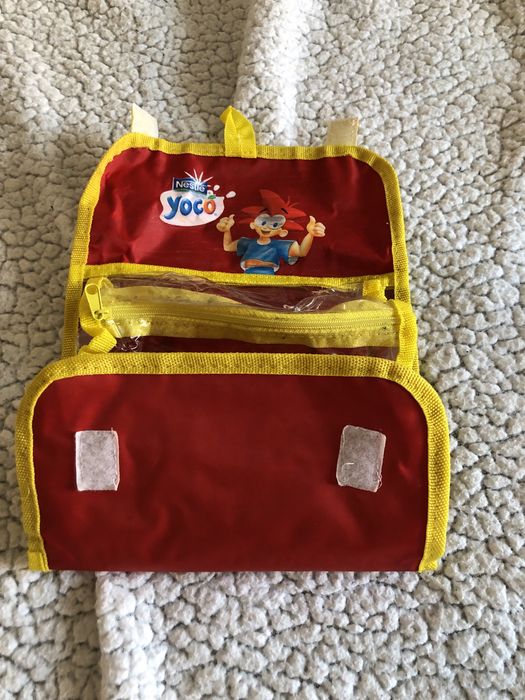 Bolsa estojo com 3 divisões