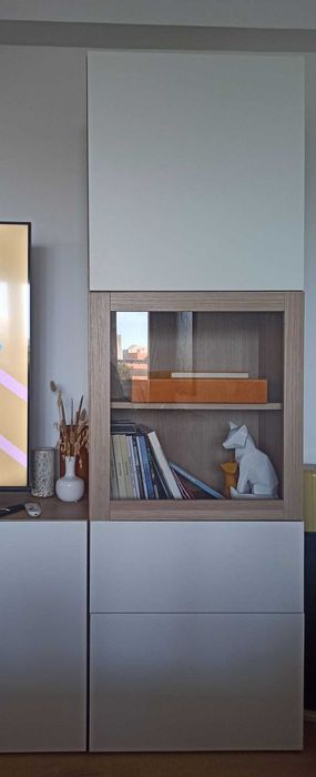 Móvel IKEA besta