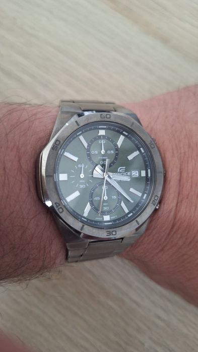 Casio edifice EFV- 640 DC