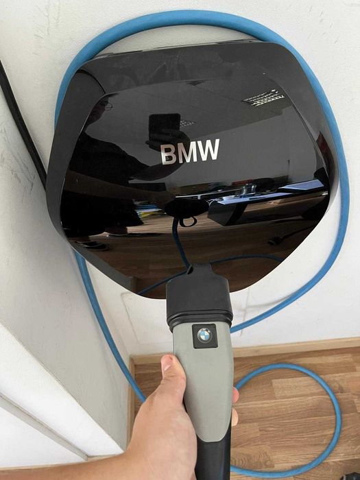 Carregador BMW i Wallbox Gen 2 – original (usado, ótimo estado)