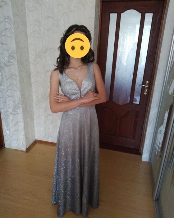 Нарядне  плаття (випускне)