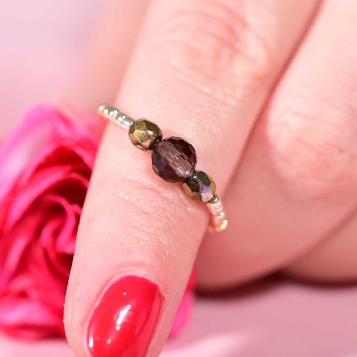 Pierścionek na gumce kwarc dymny