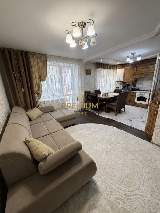 Продаж 3-кімн. квартири на Степана Бандери, Східний