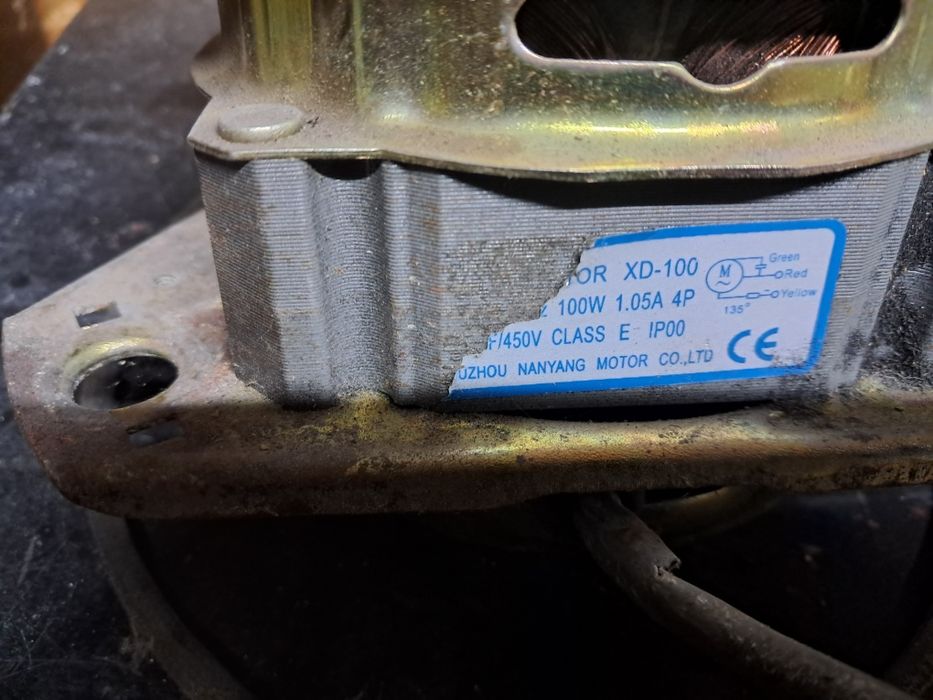 Двигарель со стиральной машины