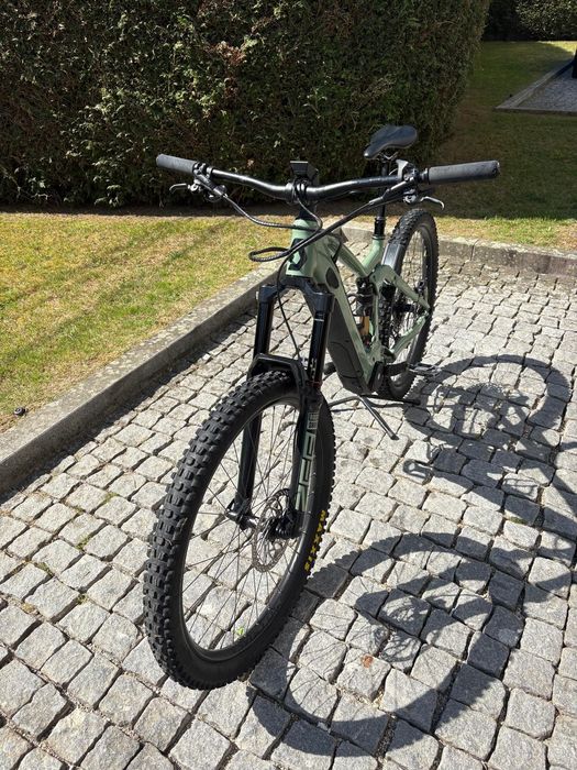 Scott Ransom eRide 920
P
180 de curso à frente e 180 atrás.
Sendo que o amortecedor atrás é novo (tem menos de 1 ano)
O
S
A transmissão é toda nova ta
