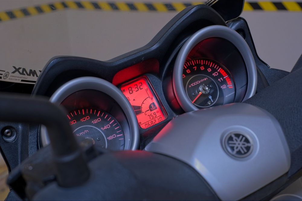 Yamaha X-Max 125