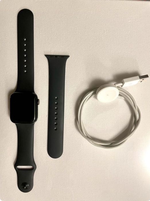 Apple Watch 6 + 2 ремені