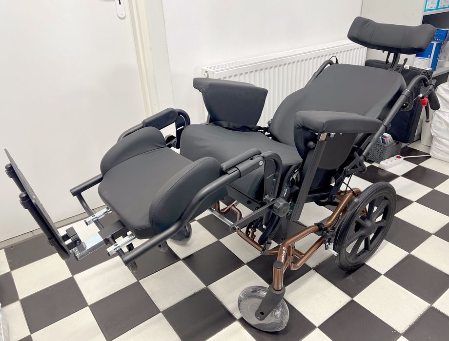 NOWY  inwalidzkI INOVYS II EVO_specjalny, WÓZEK  Vermeiren