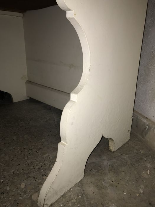 Escrivaninha muito antiga