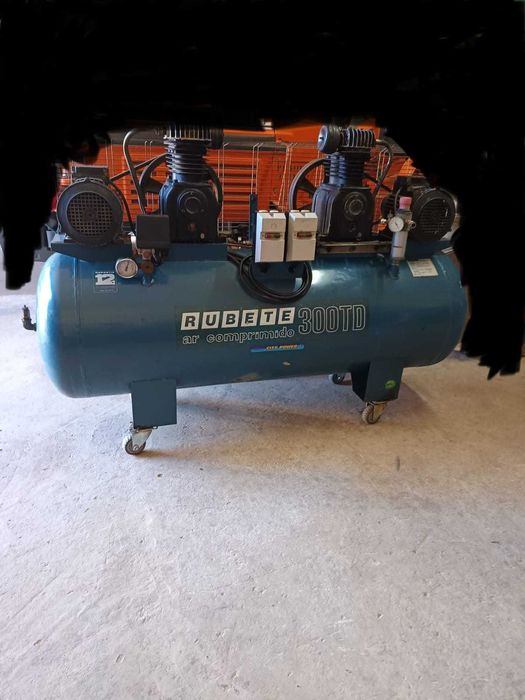 Compressor de ar RUBETE 300TD