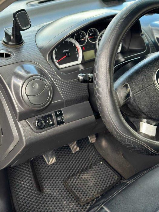 Chevrolet Aveo 2006р. 1.5 бенз  [Перший внесок від 20%]