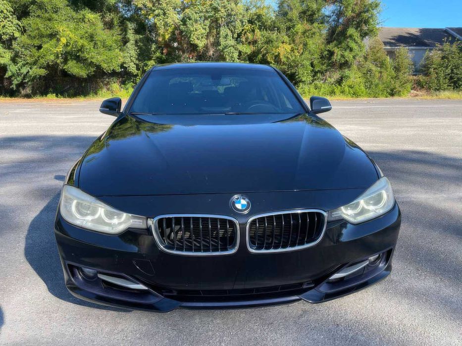 BMW 3 Series 328i      2014