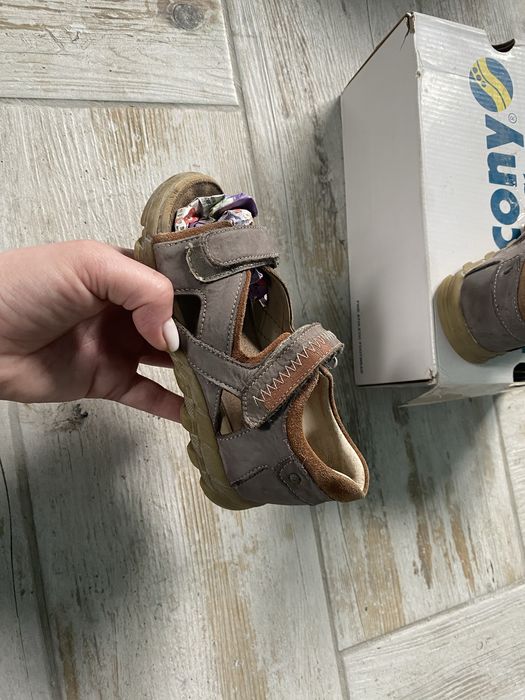 Кожані дитячі  боссоніжки