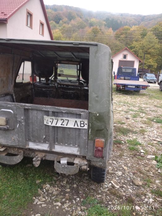 УАЗ 469, на ходу. З документами.Залізний дах.