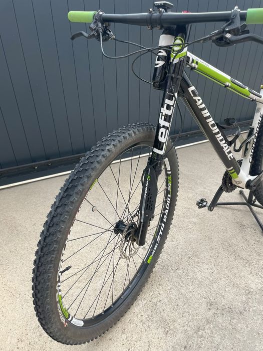 Bicicleta BTT roda 29