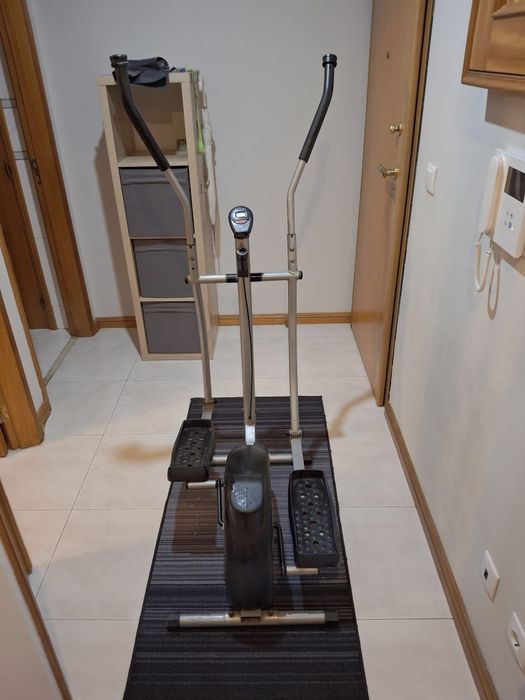 Elíptica usada zona de São Marcos