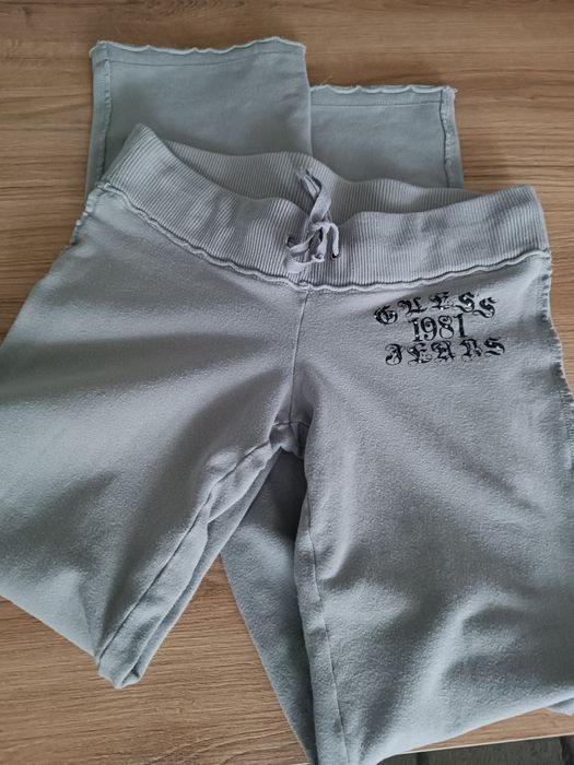 Spodnie biodrówki GUESS dresy / grubsze legginsy rozm. S/XS