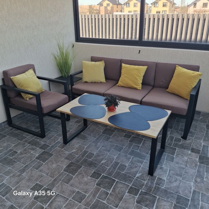 Садова мебель на терасу.