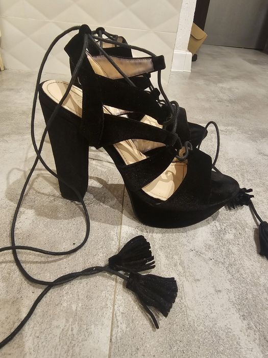 Sandały obcas koturn welurowe 40