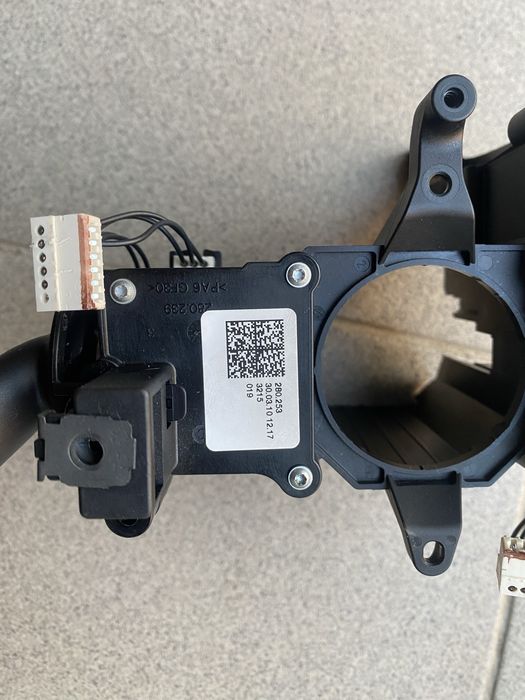 Підрулювий перемикач пасат б6