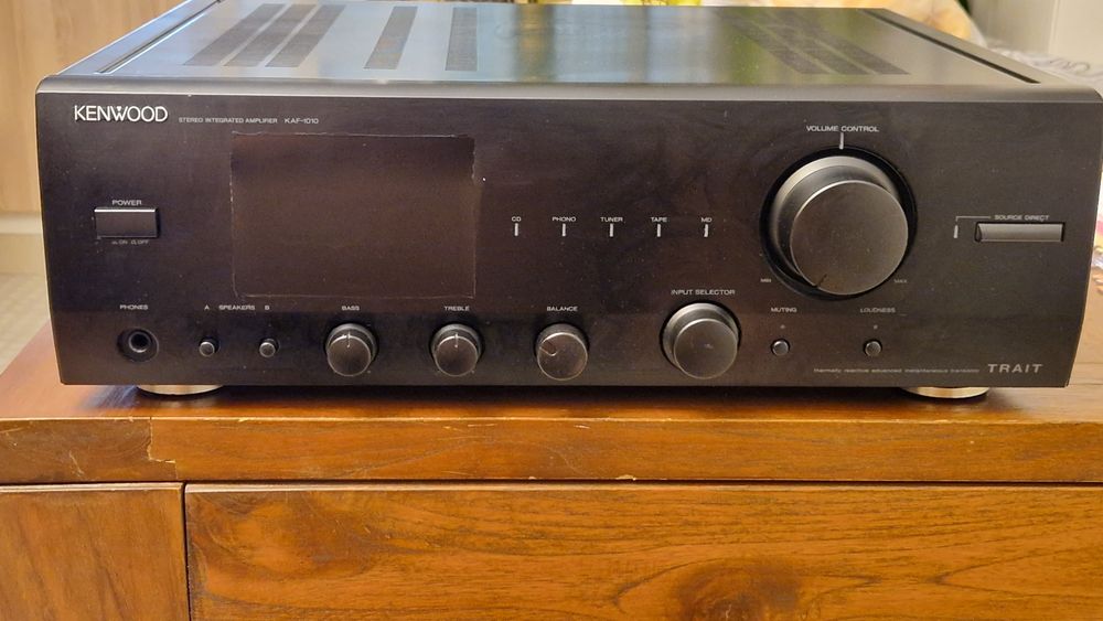 Kenwood KAF-1010 Amplifier – Power and Sonic Purity!64738270023555120