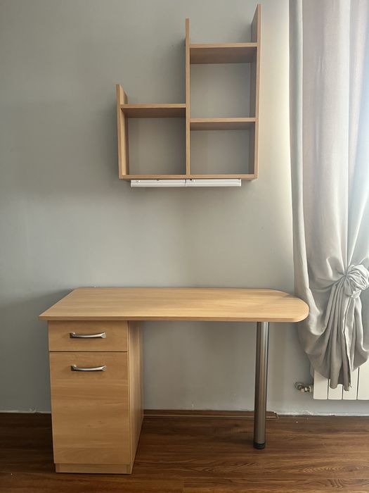 Стіл письмовий з поличкою Львів (Давидів, Трускавець)