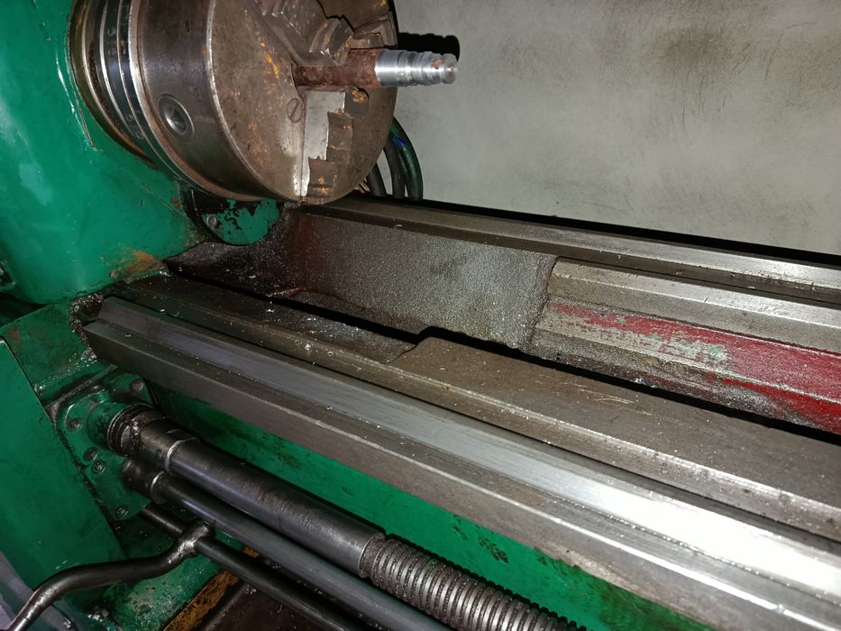 Токарний станок 1М61 в ідеальному стані