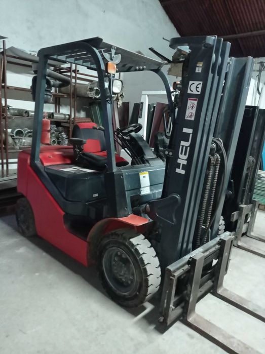 Автонавантажувач дизельний HELI