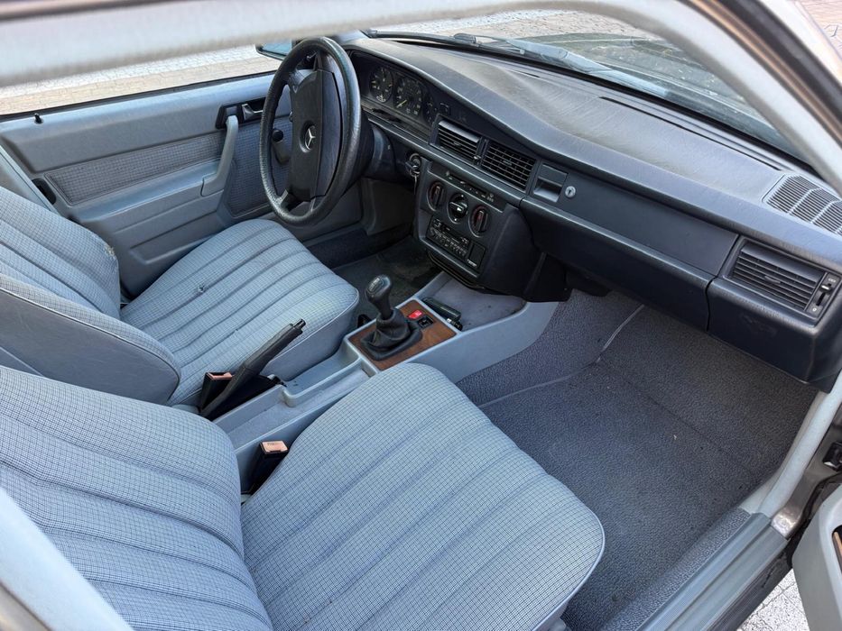 Mercedes 190 2litre benzyna Zadbany