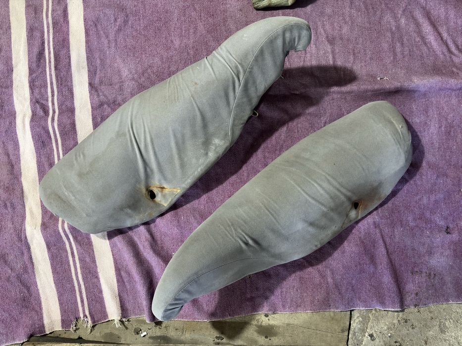 Комплект заднього ряду сидінь Ford Sierra