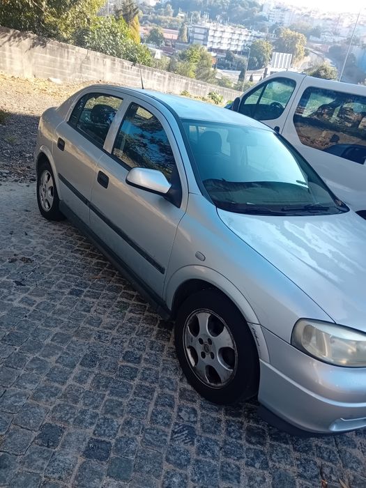 Opel astra 1.4 16v de  ano 2000