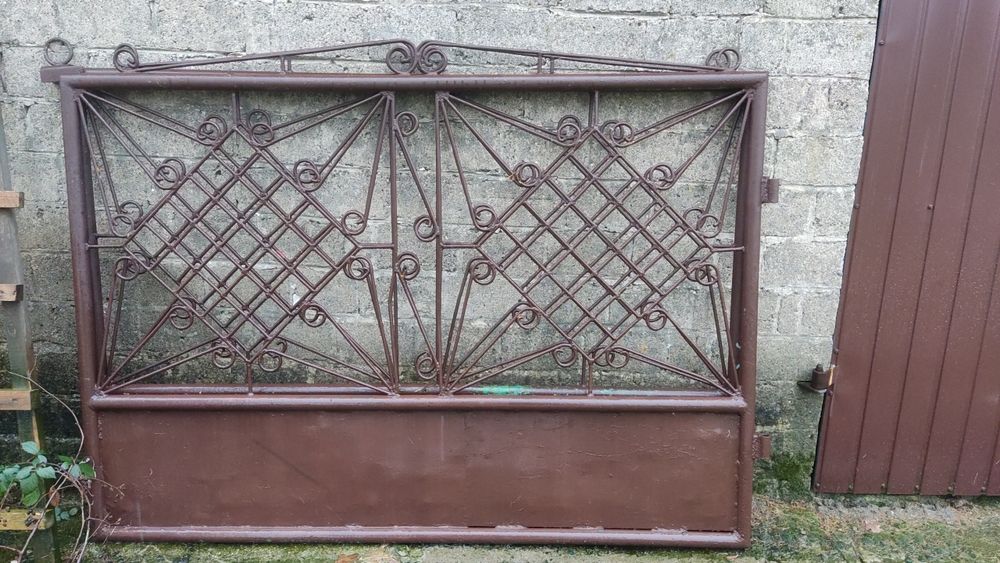 Brama wjazdowa z furtką