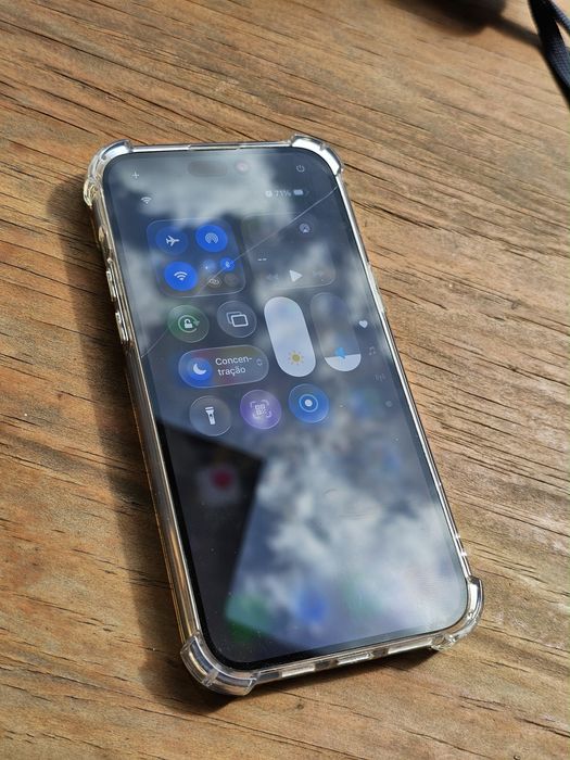 Troco ou vendo Iphone 14 pro max 256gb