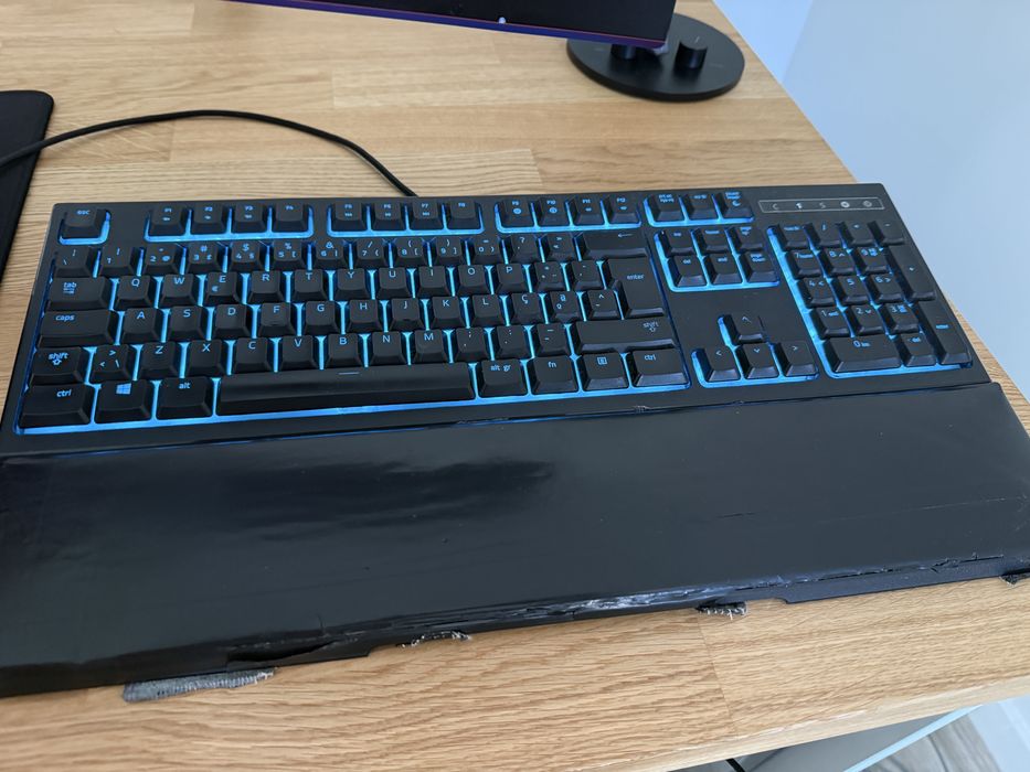 Teclado Razer Ornata Chroma