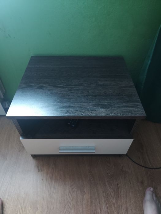 Sprzedam szafki nocne