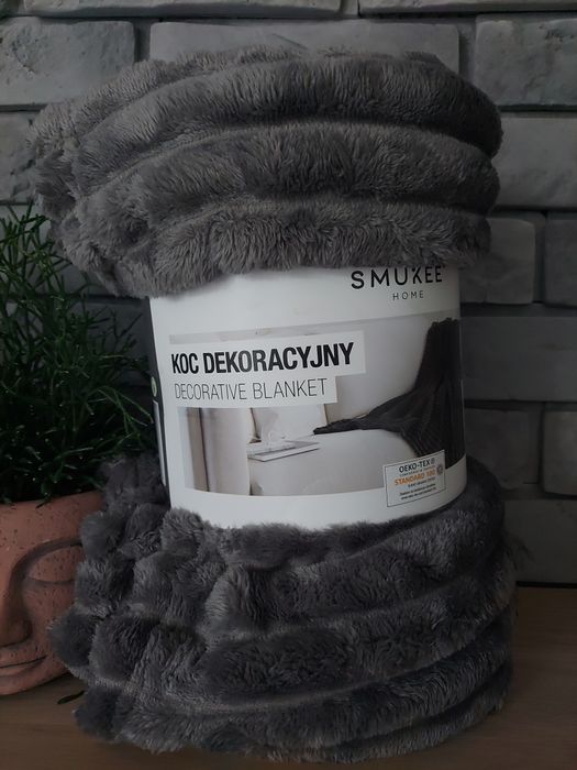 Koc dekoracyjny 150x180 szary ciepły kocyk