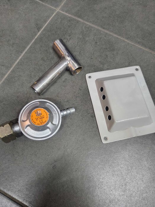 Osłona kominka lodówki przyczepy kempingowe