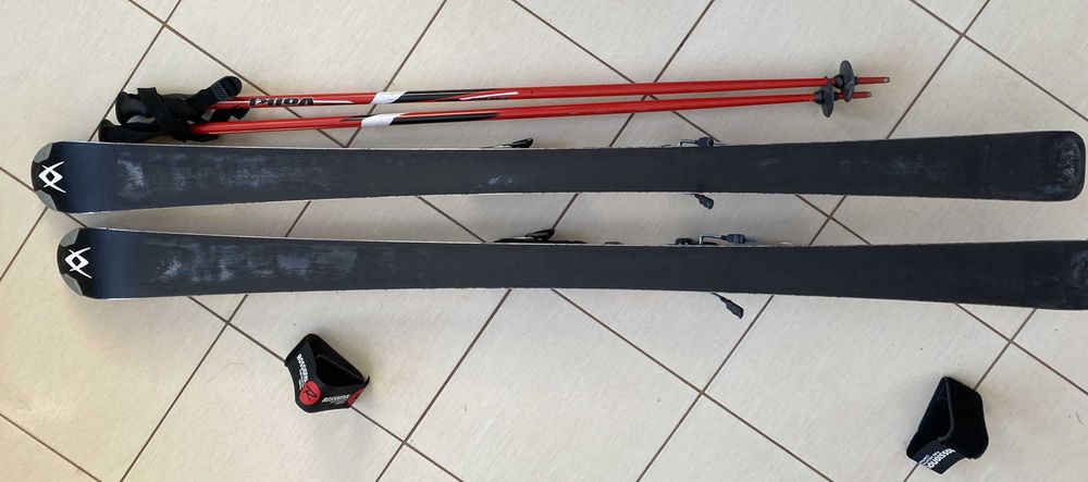 Лижі  Volkl Rossiggnol