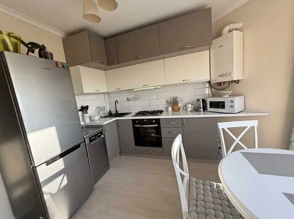 Продам 2 кімнатну новобудову